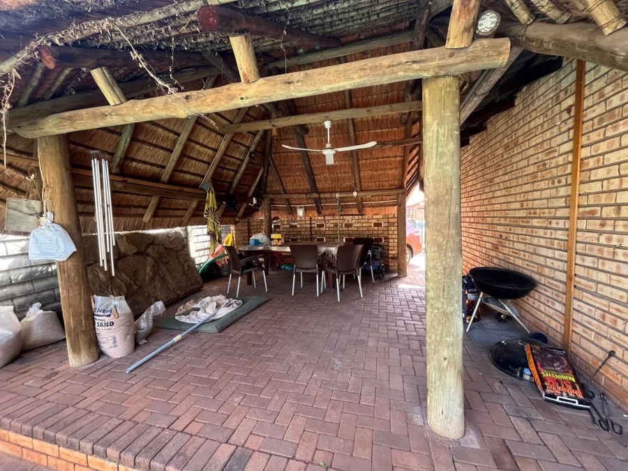 3 Bedroom Property for Sale in Protea Park North West